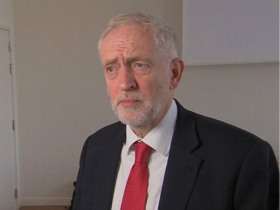 英国工党领袖科尔宾2017年排灯节视频致辞