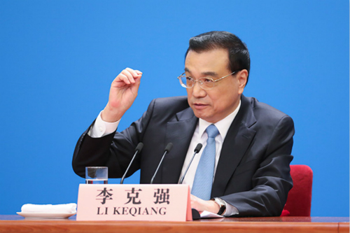 Premier Li Meets the Press