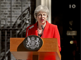 英国首相特雷莎·梅将辞职的演讲