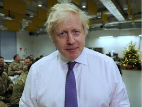 鲍里斯·约翰逊首相2019年给英国军队的圣诞致辞