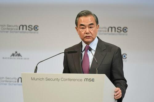 王毅外长在第56届慕尼黑安全会议上发表演讲