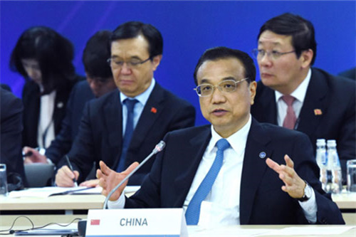 李克强总理在第六届中国—中东欧国家经贸论坛上发表演讲