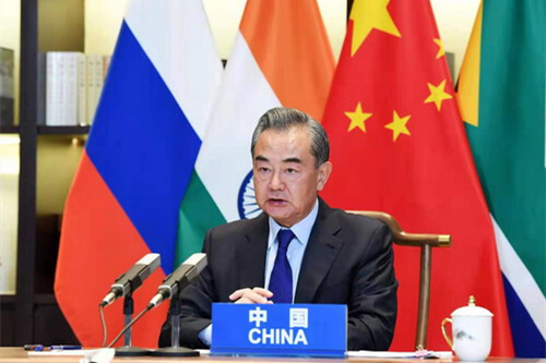王毅出席金砖国家外长视频会晤并致辞