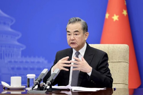 王毅在77国集团和中国部长级会议上发表书面致辞
