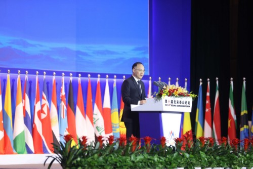 农融出席第十届北京香山论坛并发表专题演讲