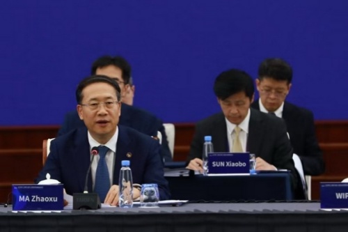 马朝旭出席人工智能全球治理高级别会议并讲话