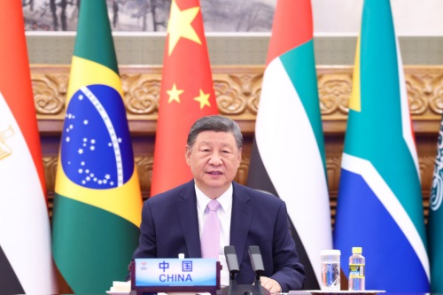 习近平出席金砖国家领导人线上峰会并致辞