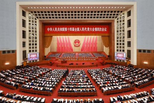 2025年中央和地方预算执行情况与2026年中央和地方预算草案报告（英、俄、法、西、日文版）